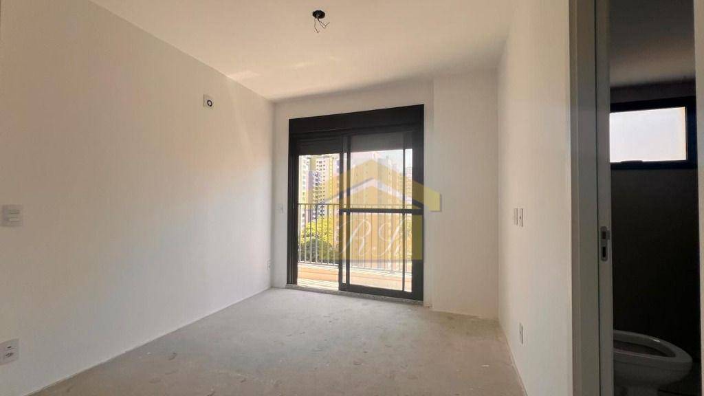 Apartamento à venda com 3 quartos, 143m² - Foto 14