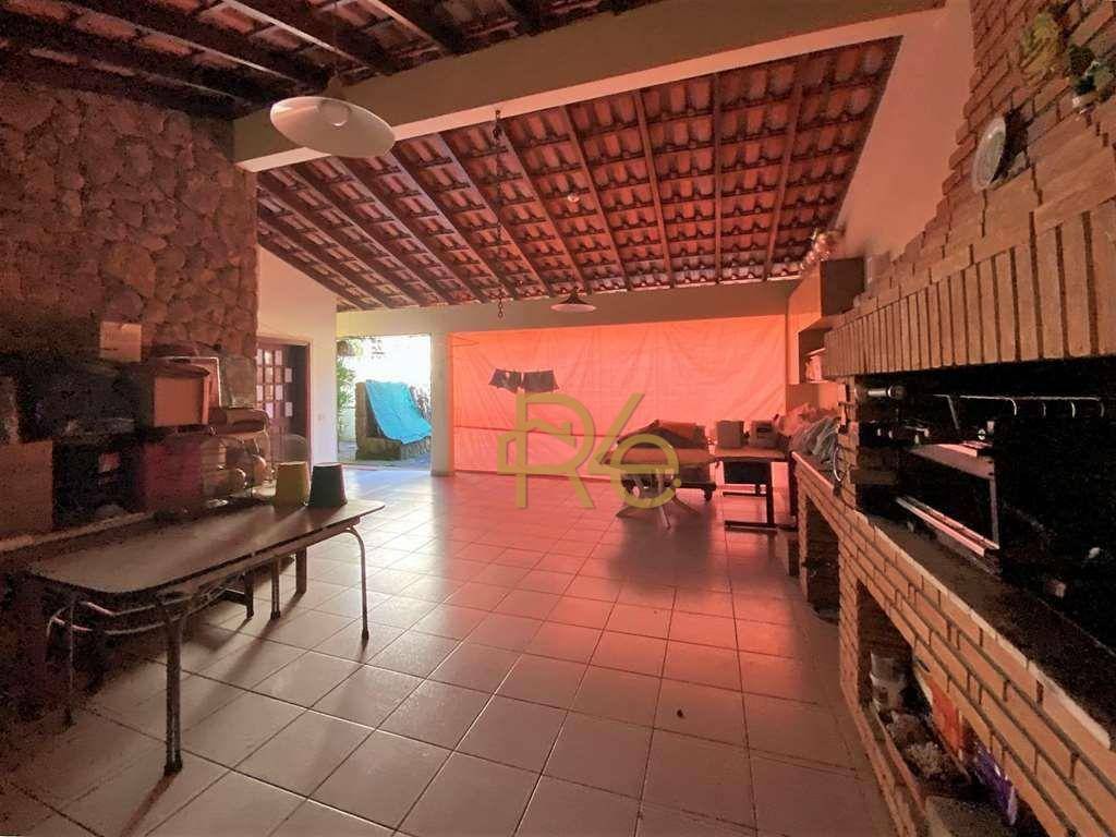 Casa de Condomínio à venda com 4 quartos, 304m² - Foto 27