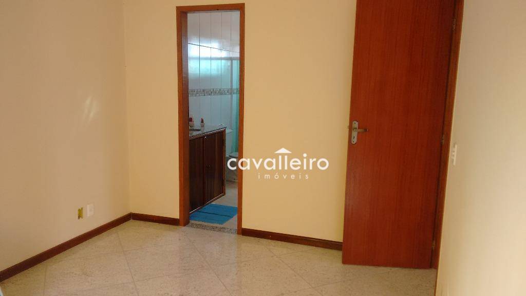 Casa de Condomínio à venda com 5 quartos, 340m² - Foto 17