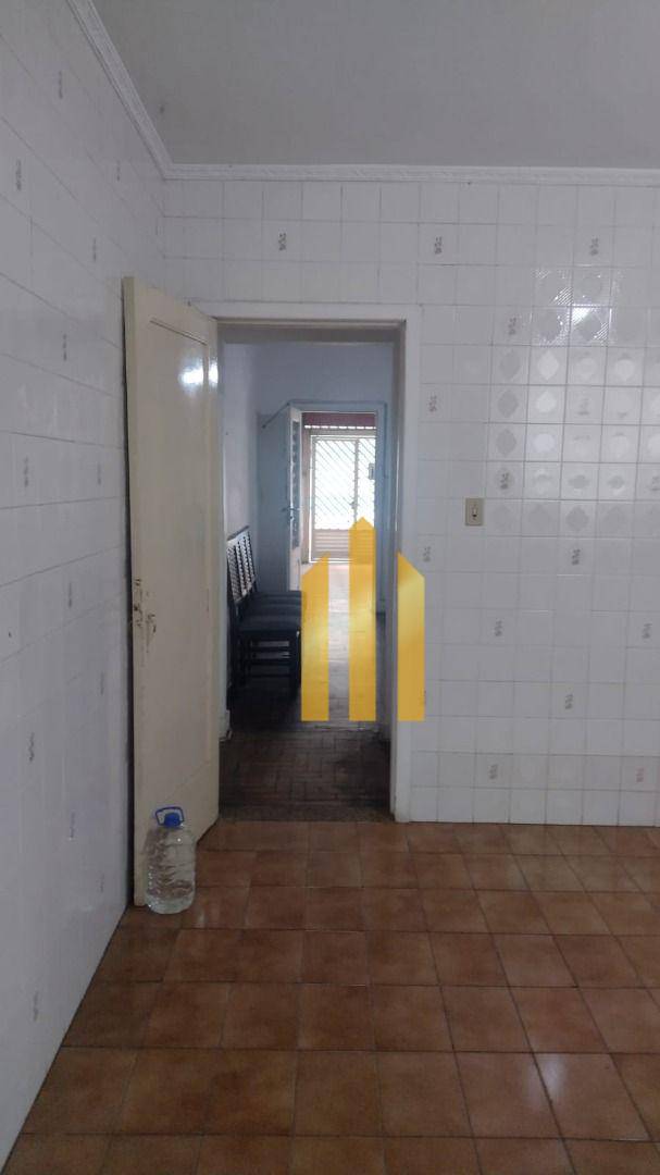 Sobrado à venda com 2 quartos, 130m² - Foto 30