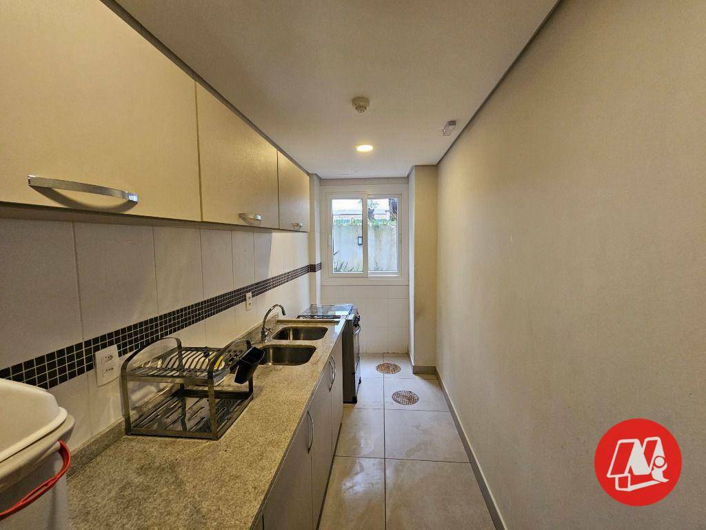 Apartamento à venda com 2 quartos, 69m² - Foto 33