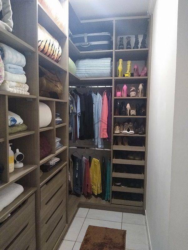 Sobrado à venda com 3 quartos, 204m² - Foto 14