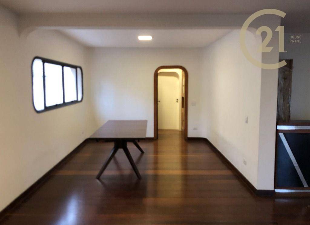 Apartamento à venda com 4 quartos, 196m² - Foto 22