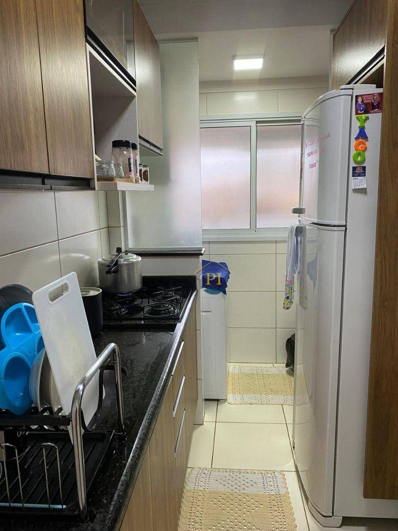 Apartamento à venda com 2 quartos, 55m² - Foto 11