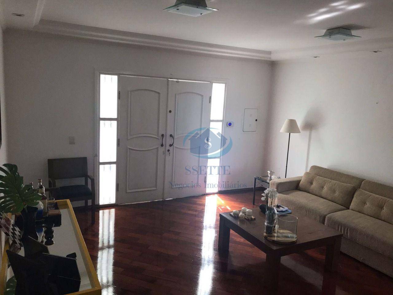 Sobrado à venda com 3 quartos, 216m² - Foto 9