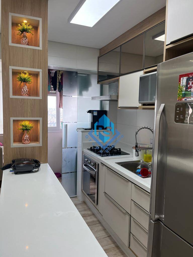 Apartamento para alugar com 2 quartos, 62m² - Foto 13