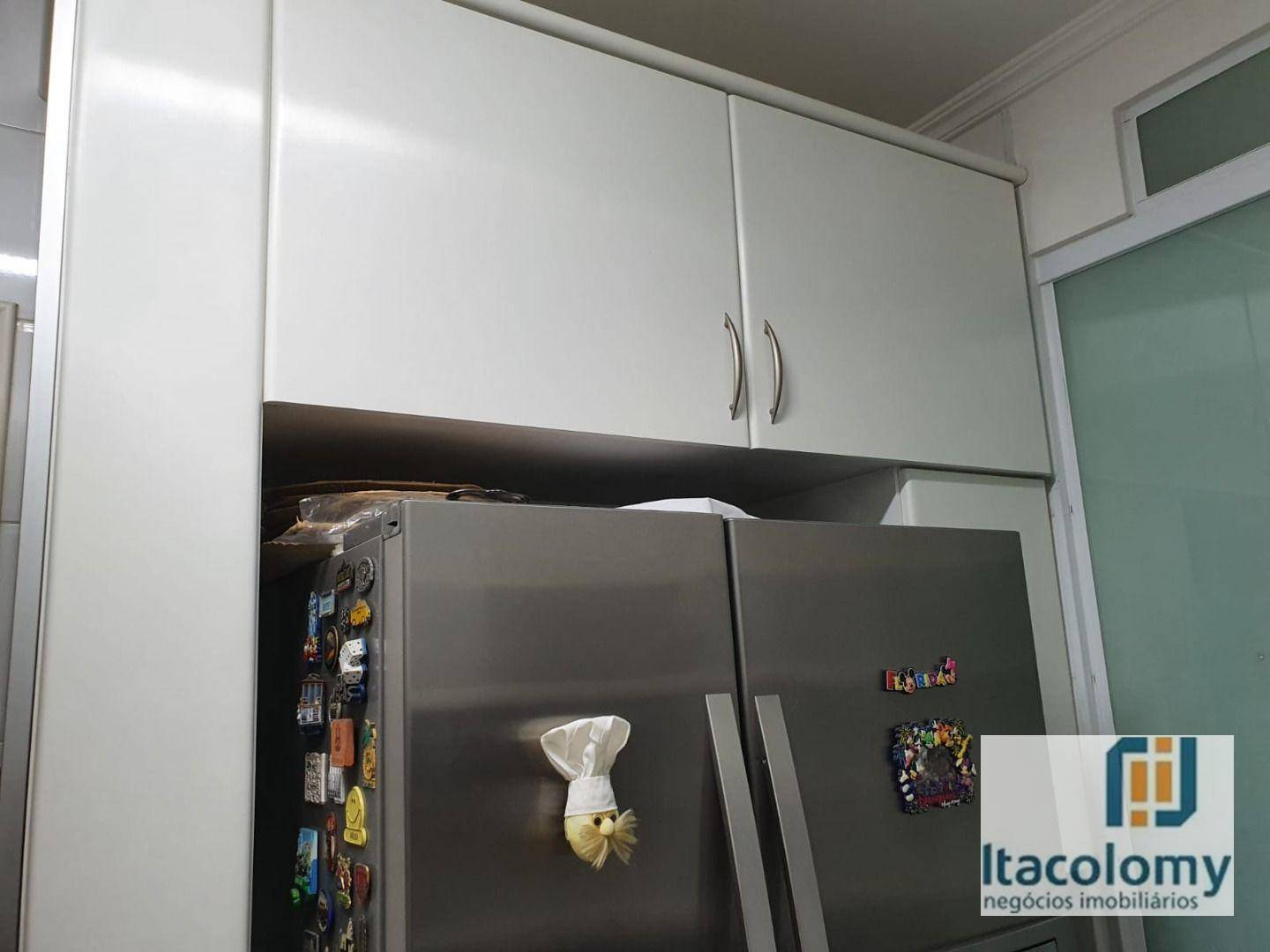 Apartamento à venda com 3 quartos, 139m² - Foto 25