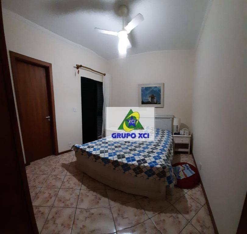 Apartamento à venda com 2 quartos, 104m² - Foto 11