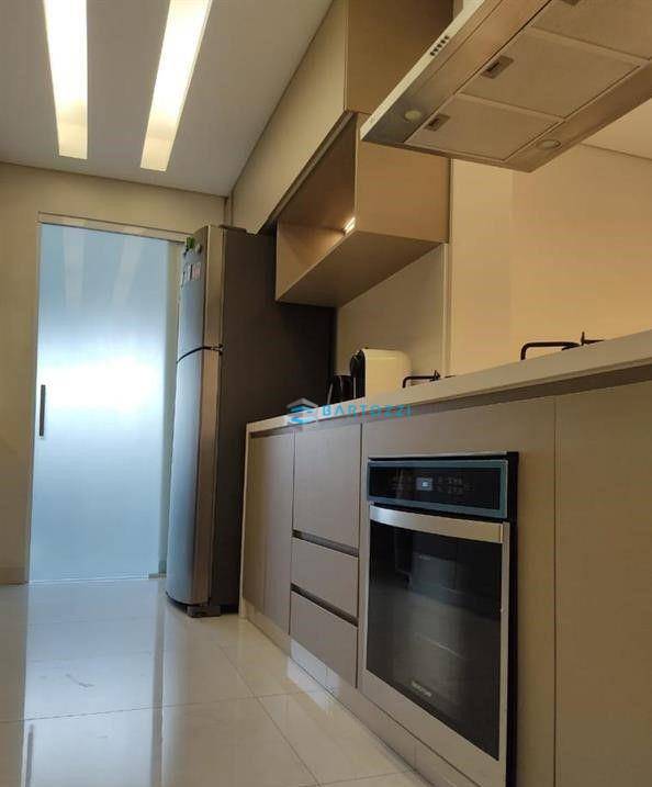 Apartamento à venda com 3 quartos, 94m² - Foto 5