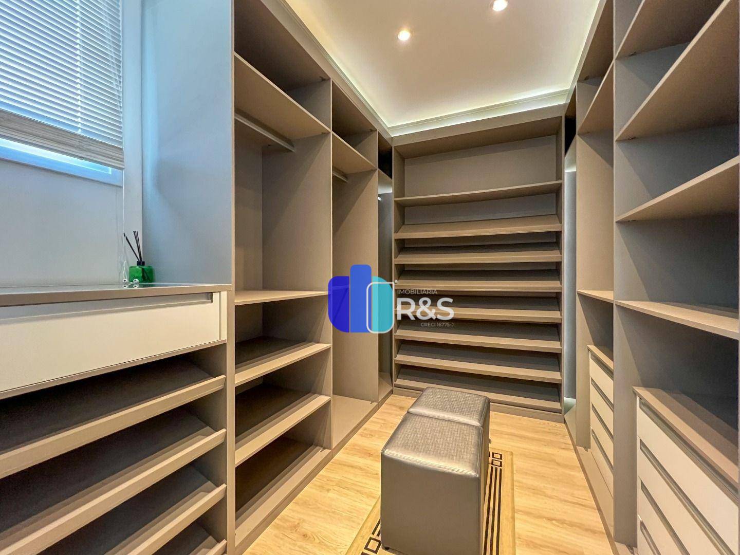 Casa de Condomínio à venda com 5 quartos, 740m² - Foto 18