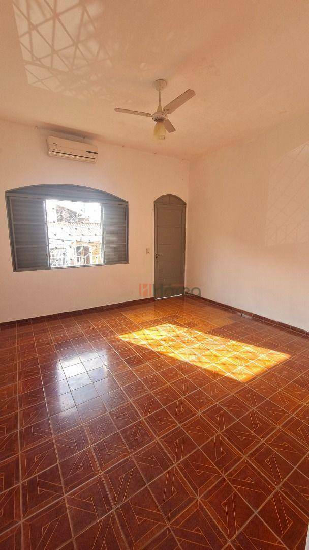 Sobrado à venda e aluguel com 3 quartos, 120m² - Foto 6