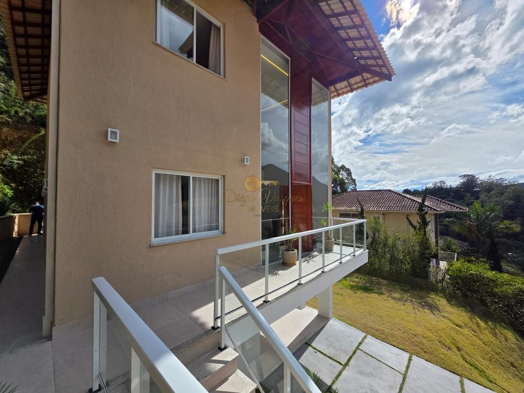 Casa de Condomínio à venda com 3 quartos, 600m² - Foto 35