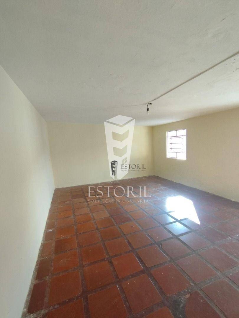 Casa à venda com 3 quartos, 180m² - Foto 15