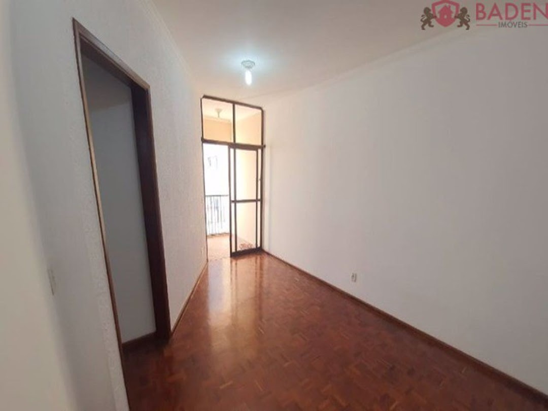 Apartamento à venda com 1 quarto, 44m² - Foto 1