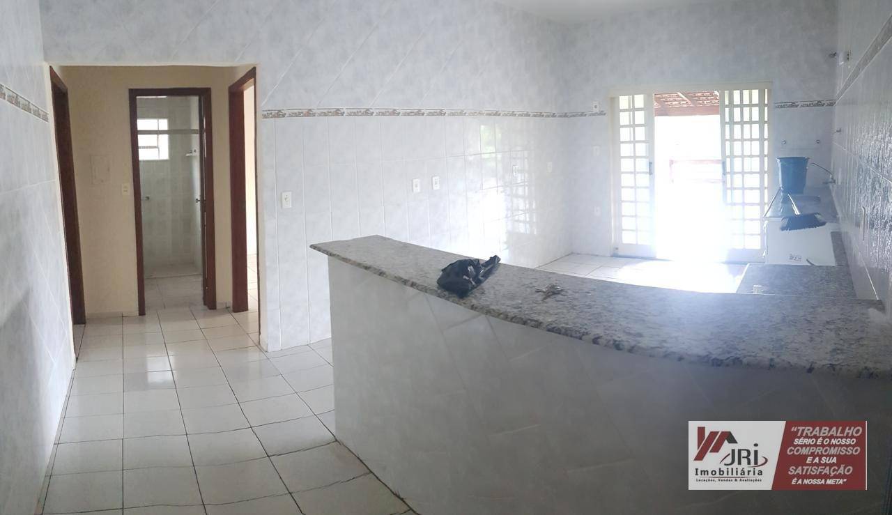 Casa à venda com 3 quartos, 186m² - Foto 4