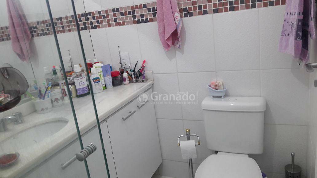 Apartamento à venda com 3 quartos, 93m² - Foto 17