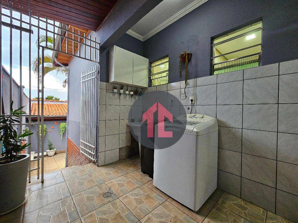 Casa à venda com 3 quartos, 105m² - Foto 17