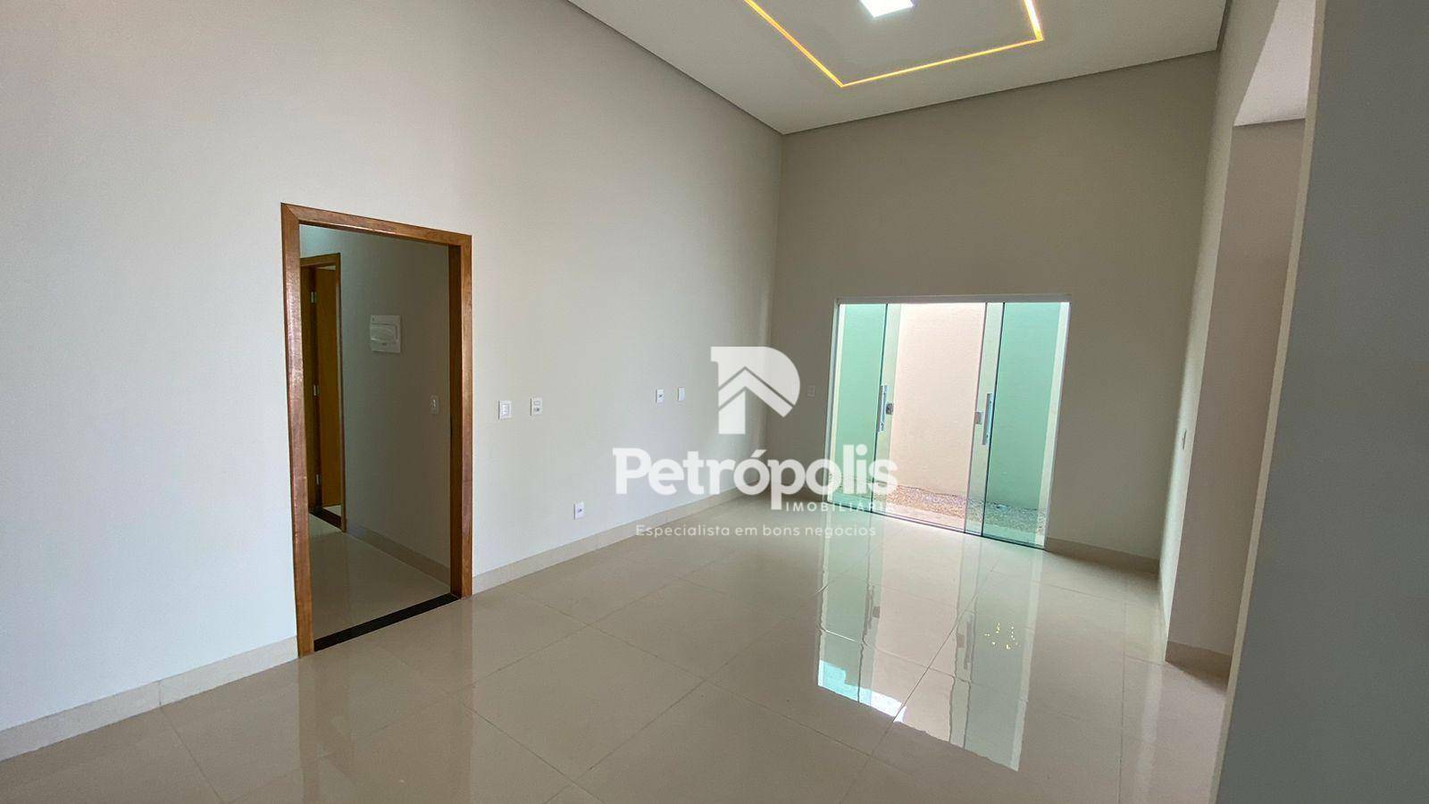 Casa à venda com 3 quartos, 100m² - Foto 8