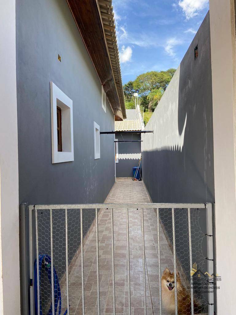 Chácara à venda com 3 quartos, 230m² - Foto 13