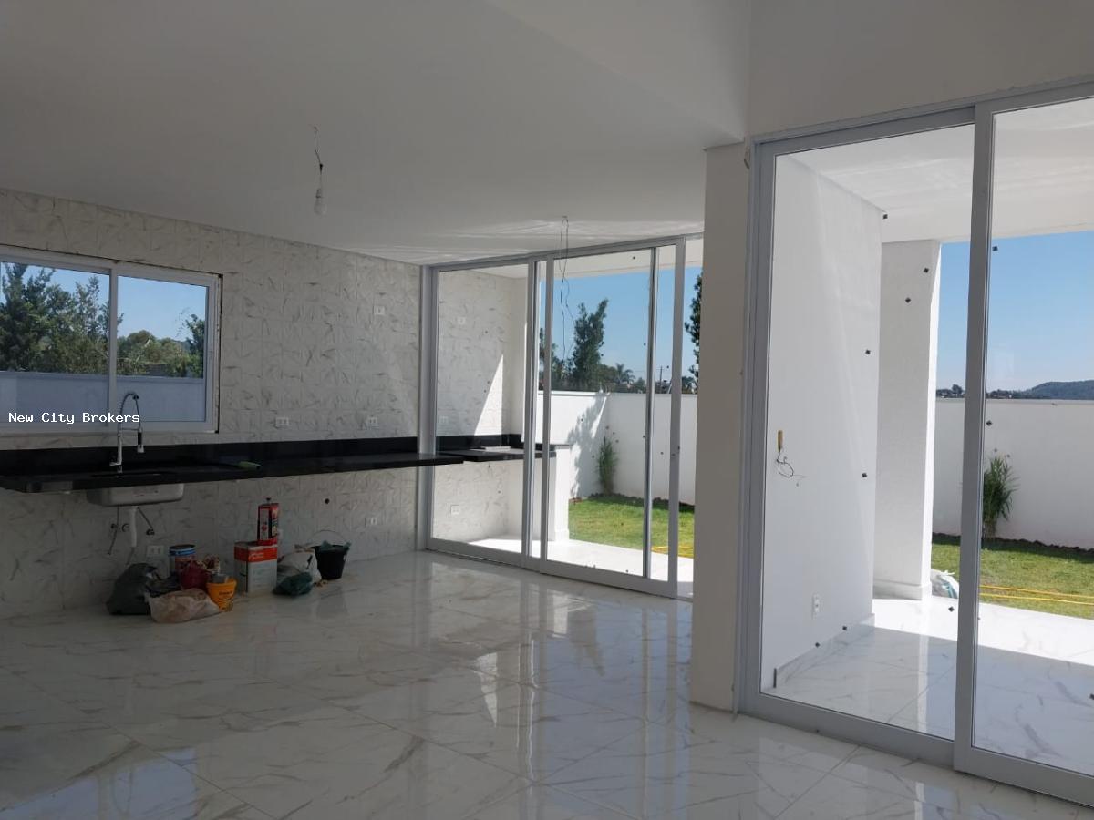 Sobrado à venda com 3 quartos, 300m² - Foto 19