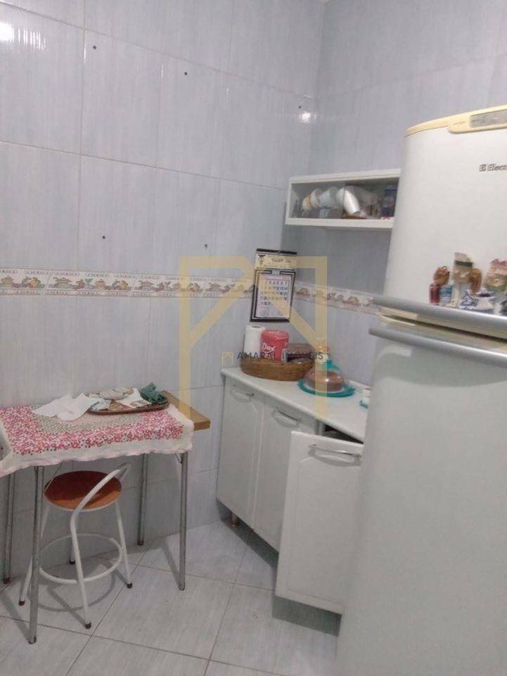 Apartamento à venda com 2 quartos, 65m² - Foto 8