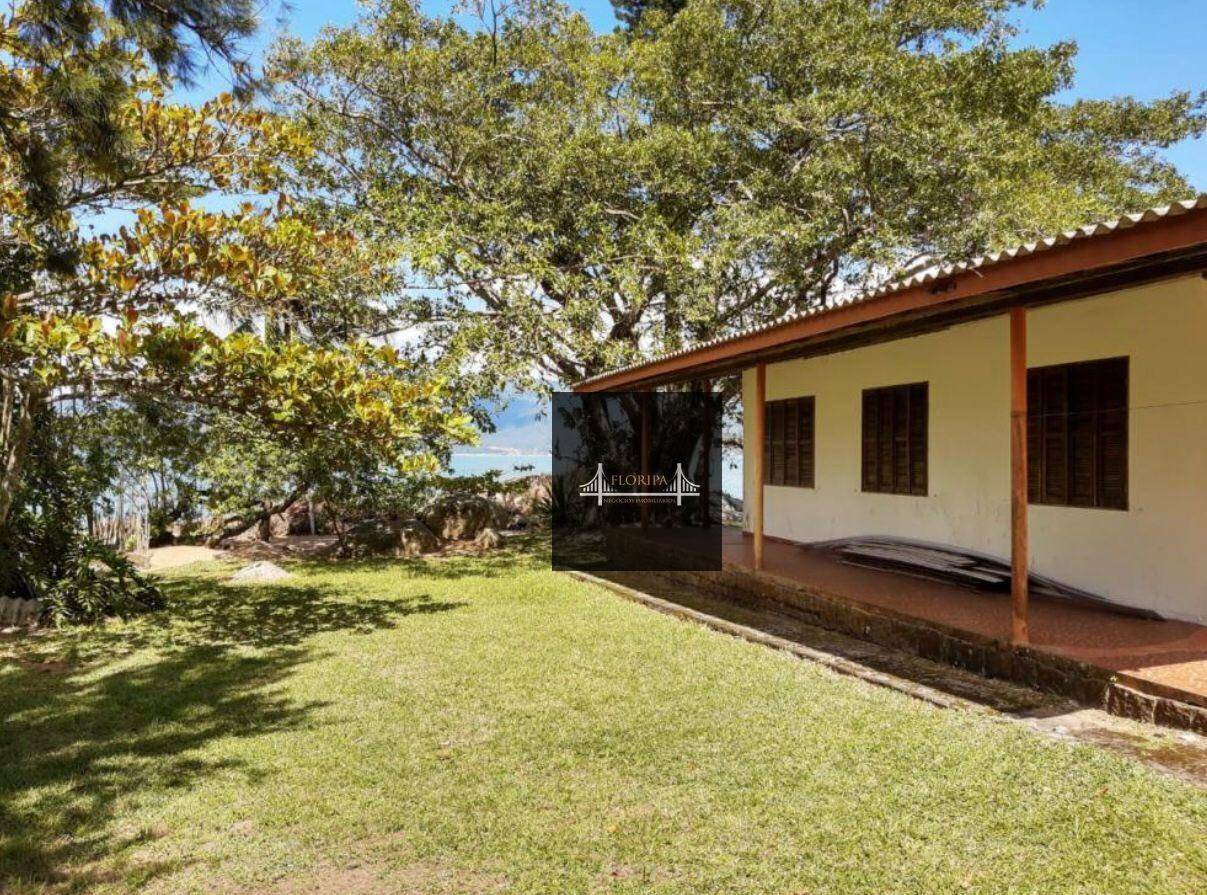 Casa à venda com 3 quartos, 360m² - Foto 11