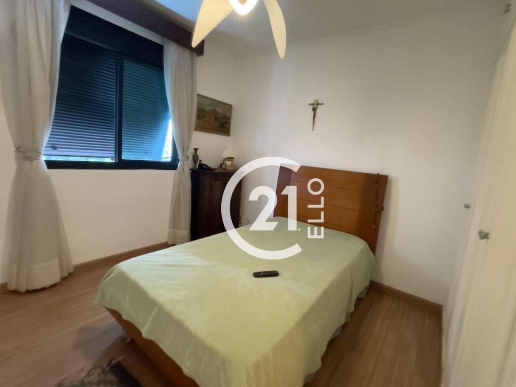 Apartamento à venda com 3 quartos, 192m² - Foto 17