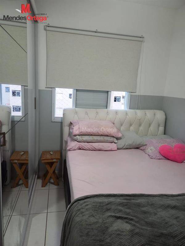 Apartamento para alugar com 2 quartos, 65m² - Foto 11