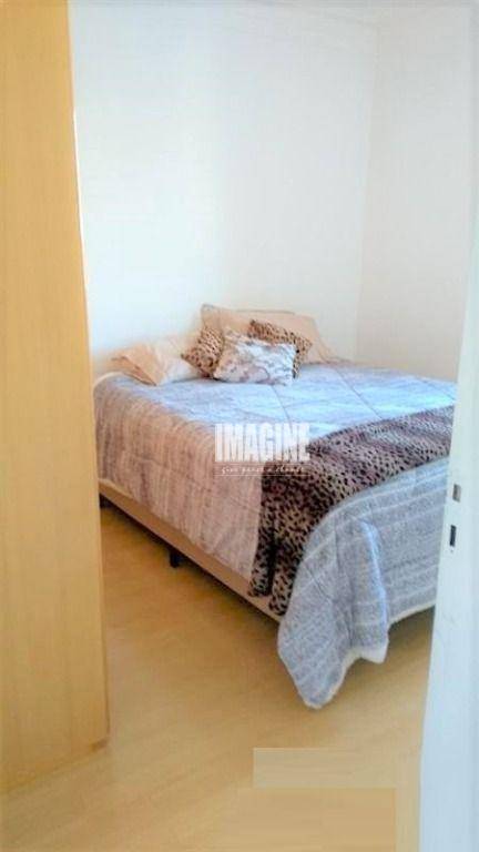 Apartamento à venda com 3 quartos, 70m² - Foto 8