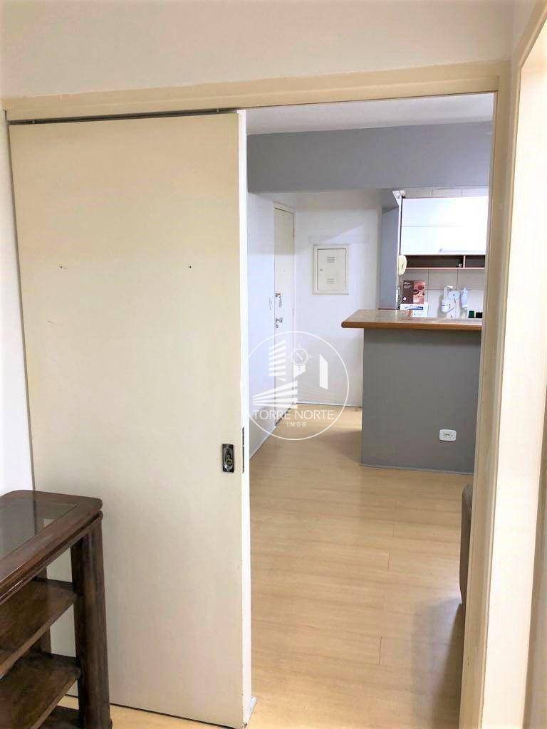 Apartamento à venda com 1 quarto, 41m² - Foto 12