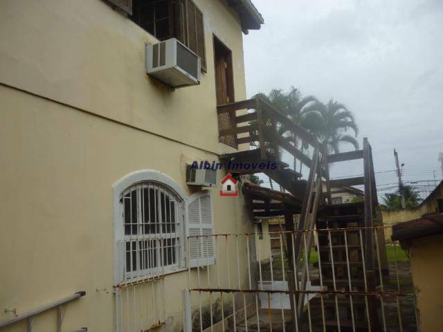 Casa à venda com 4 quartos, 137m² - Foto 70