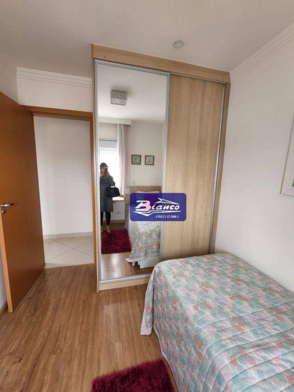 Apartamento à venda com 3 quartos, 83m² - Foto 12