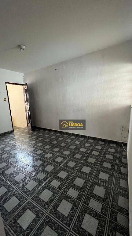 Casa para alugar com 3 quartos, 100m² - Foto 15