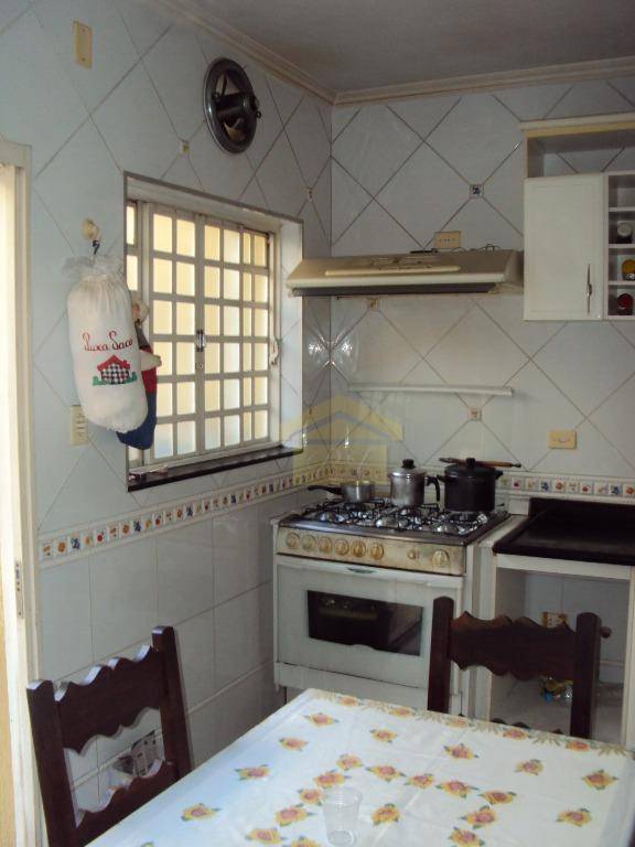 Sobrado à venda com 3 quartos, 150m² - Foto 5