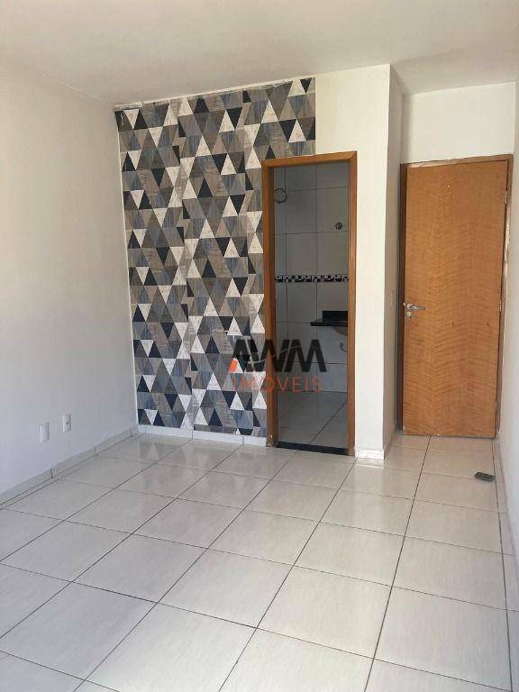 Casa de Condomínio à venda com 2 quartos, 72m² - Foto 1