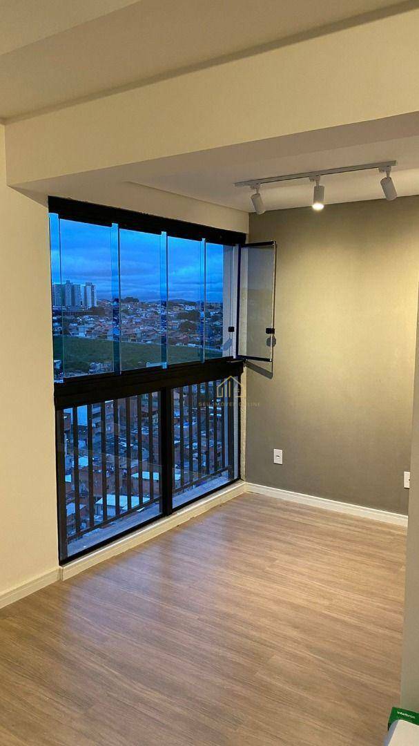 Apartamento à venda com 2 quartos, 42m² - Foto 6