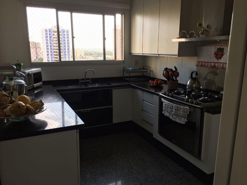 Apartamento à venda com 4 quartos, 263m² - Foto 21