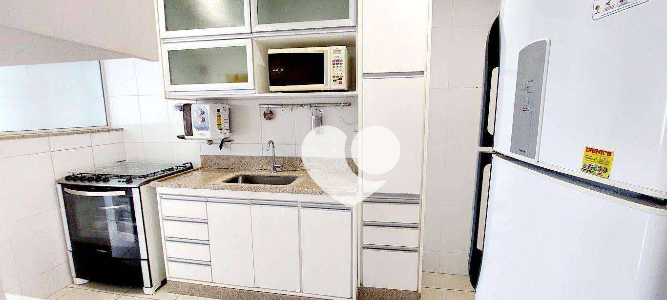 Apartamento à venda com 3 quartos, 101m² - Foto 22