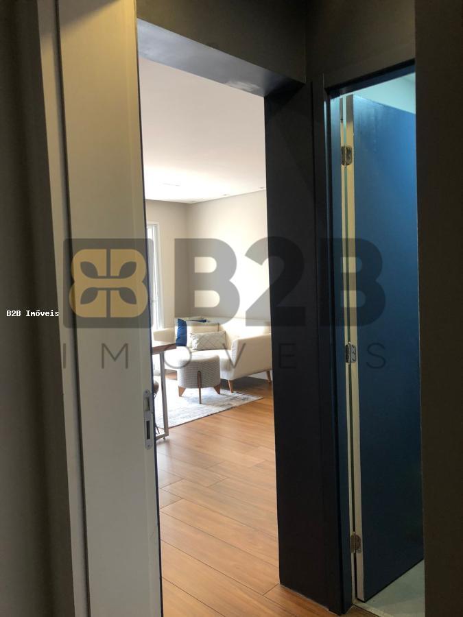 Apartamento à venda com 2 quartos, 65m² - Foto 12