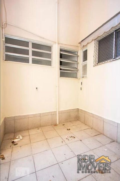 Apartamento à venda com 3 quartos, 130m² - Foto 17