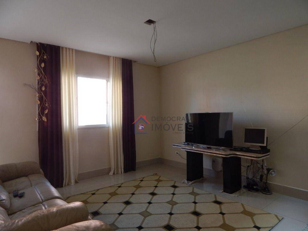 Sobrado à venda com 3 quartos, 245m² - Foto 6