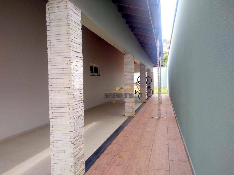 Casa de Condomínio à venda com 3 quartos, 1018m² - Foto 11