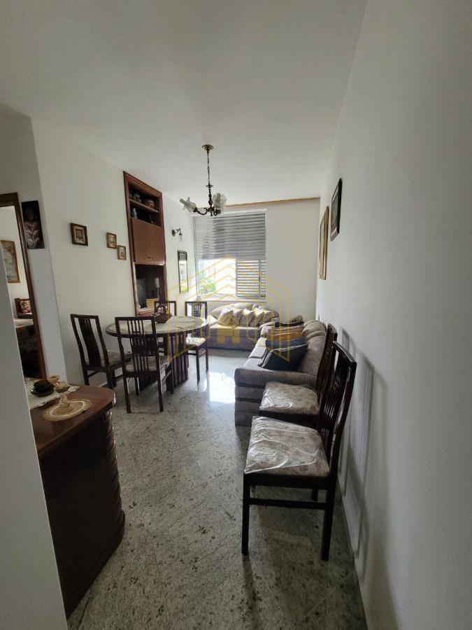 Apartamento à venda com 1 quarto, 45m² - Foto 3