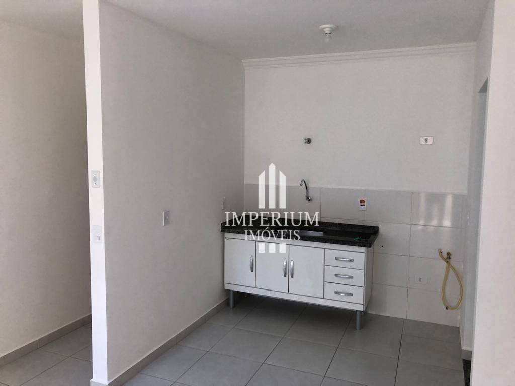 Casa para alugar com 1 quarto, 50m² - Foto 3