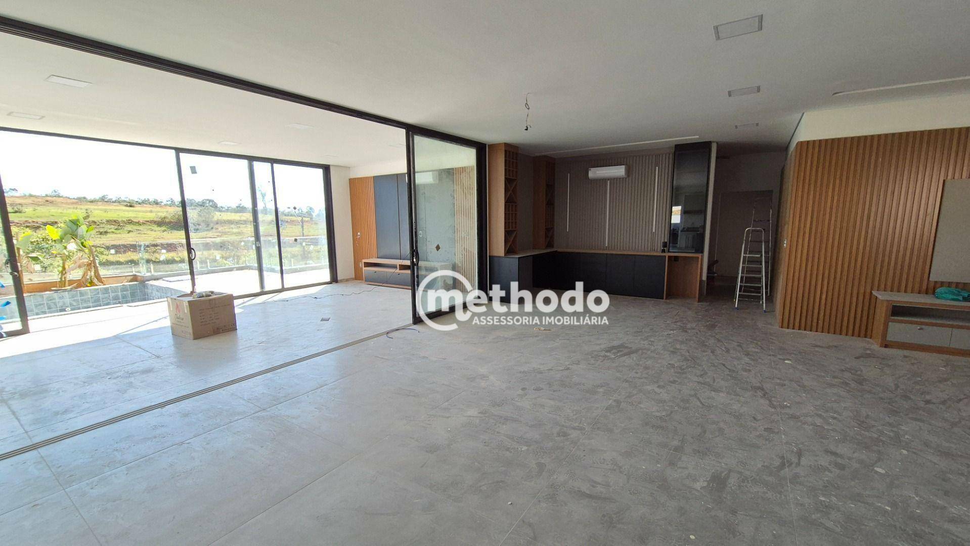 Casa de Condomínio à venda e aluguel com 4 quartos, 570m² - Foto 4