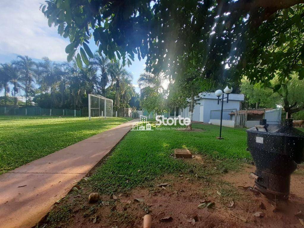 Chácara à venda com 6 quartos, 600m² - Foto 71