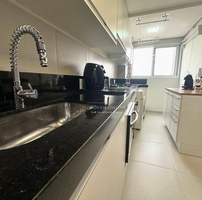 Apartamento à venda com 3 quartos, 71m² - Foto 26
