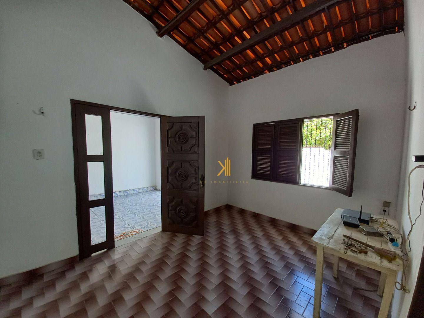 Casa à venda com 2 quartos, 170m² - Foto 15