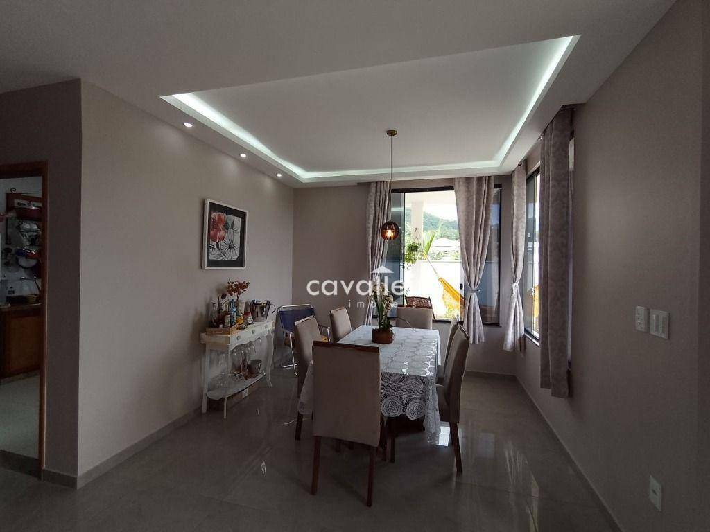 Casa de Condomínio à venda com 4 quartos, 188m² - Foto 46