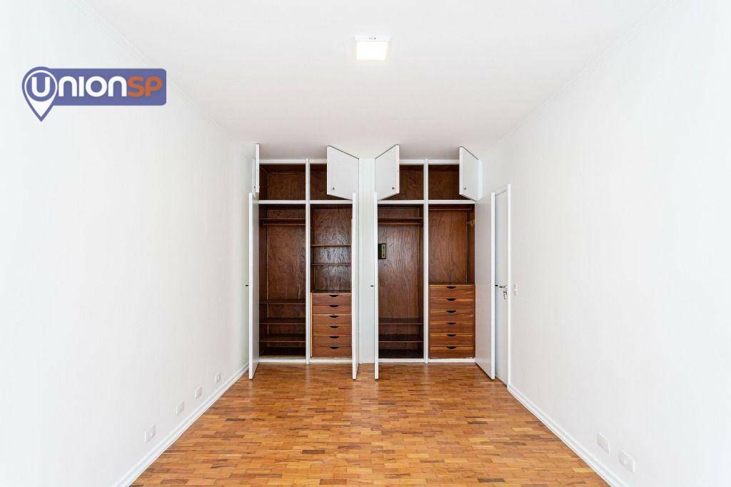 Apartamento à venda com 3 quartos, 137m² - Foto 11